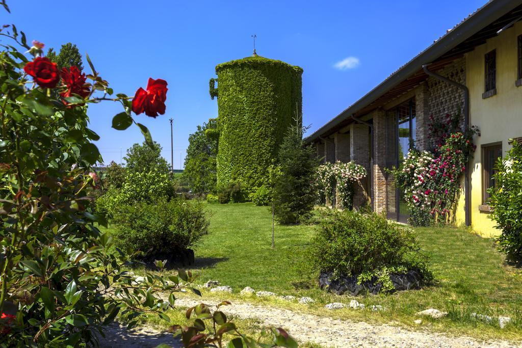 Hotel Agriturismo Cascina Marzana Pavia Exterior foto