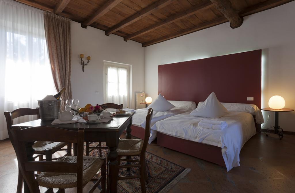 Hotel Agriturismo Cascina Marzana Pavia Exterior foto