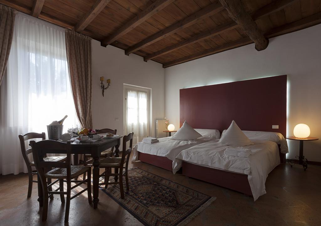 Hotel Agriturismo Cascina Marzana Pavia Exterior foto